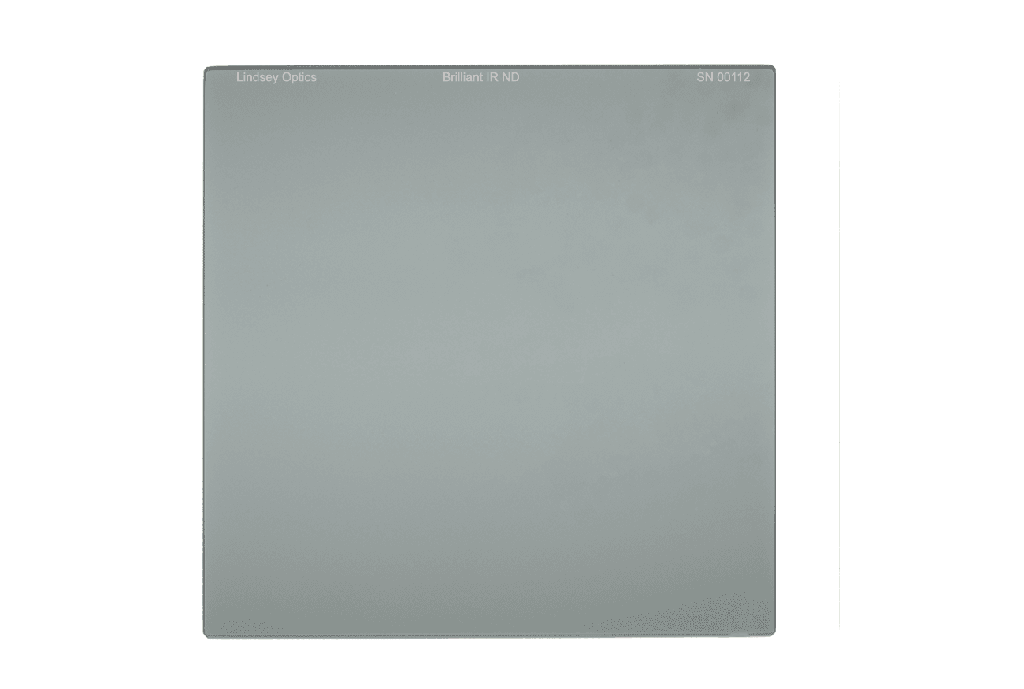 [L-6666-ND03-IR-AR] Lindsey Optics - 6.6" x 6.6" Filtre Brilliant FS IR ND 0.3 avec traitement antireflet