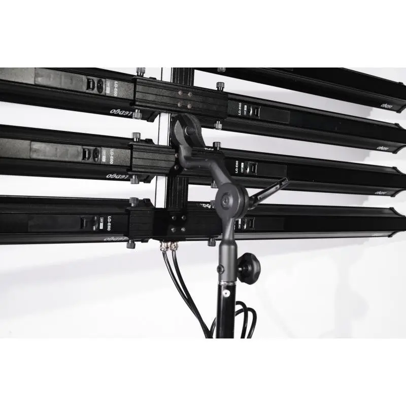 Ledgo - Chroma Solutions
Led Striplights 
W/Green Sreen