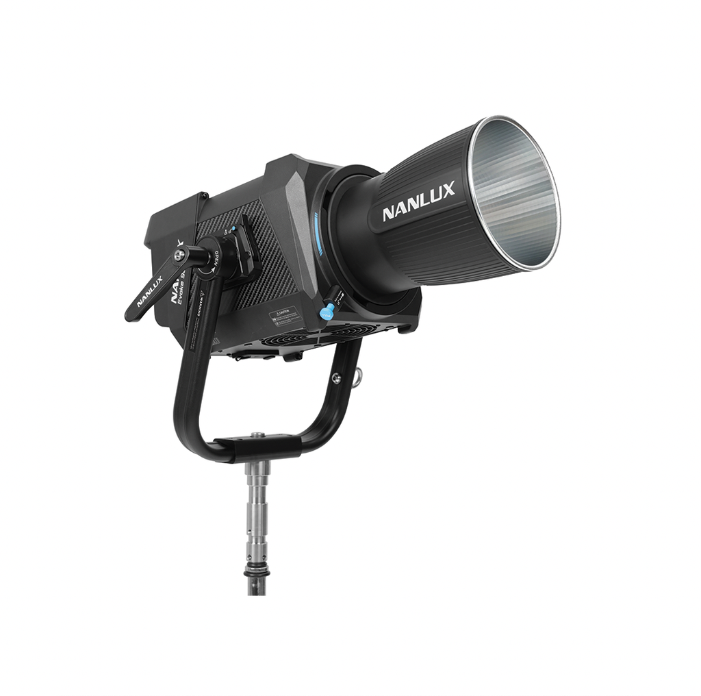 Nanlux - Projecteur Evoke 900C avec Sac valise rigide (copie)